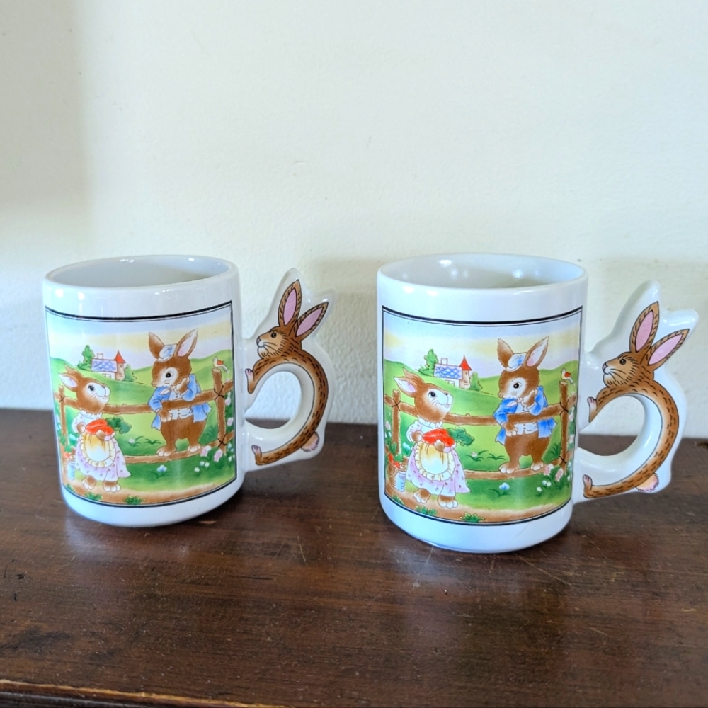 Read! Vintage Peter Rabbit Mug Coffee Tea Bunny Shape Handle Easter Decor